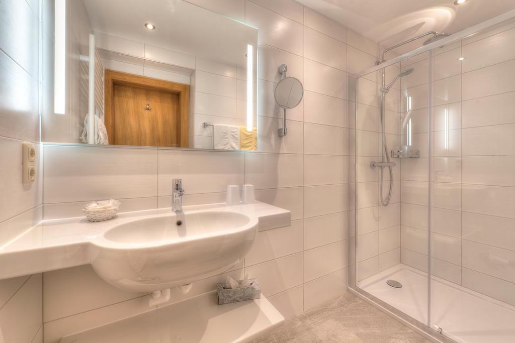 Landhaus Strolz Sankt Anton am Arlberg Luaran gambar